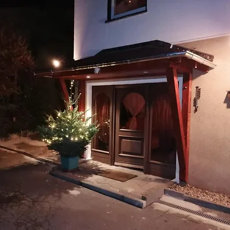 Monteurwohnung Im Haus Am Waldrand